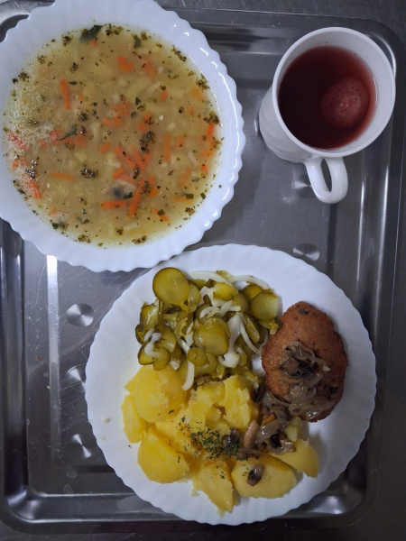 Zdjęcie posiłku: Chodzież obiad dieta podstawowa